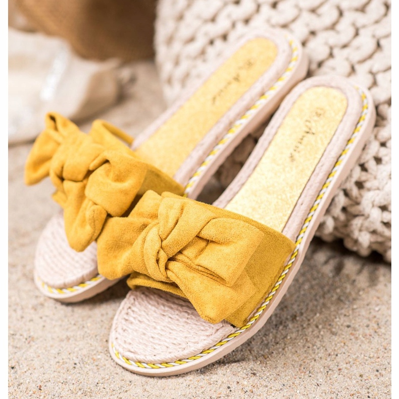 Anesia Paris Tyylikkäät mokkanahkatossut keltainen 1