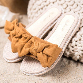 Anesia Paris Tyylikkäät mokkanahkatossut ruskea 1