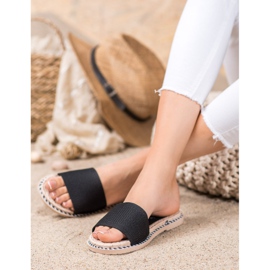 Renda Tekstiilimustat tossut 2