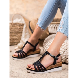 Mannika Mukavat kiilamaiset sandaalit musta 2