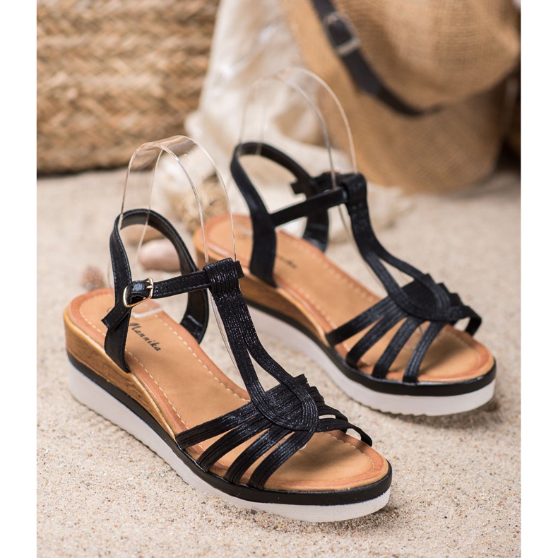 Mannika Mukavat kiilamaiset sandaalit musta 1