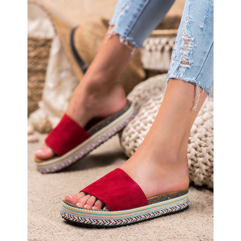 Renda Tossut alustalla punainen 1