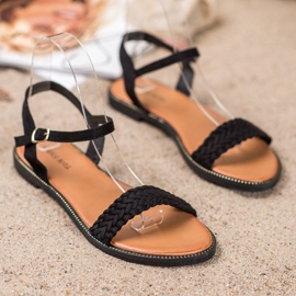 Laura Mode Rennot mustat sandaalit 2