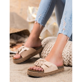 Comer Tossut korkealla alustalla ruskea 1