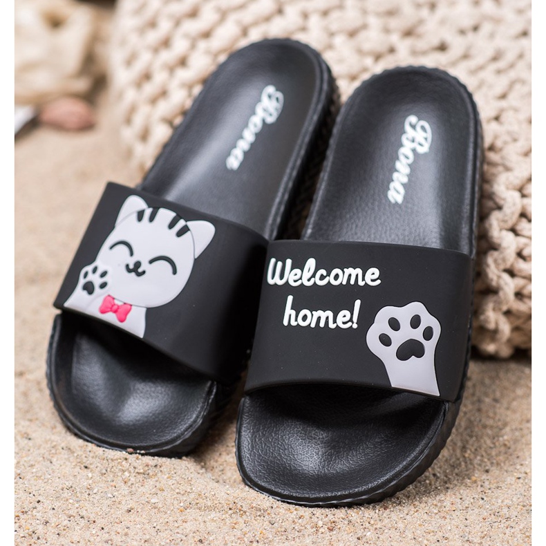 Bona Mustat tossut sovelluksella 1