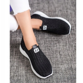 SHELOVET Mustat kengät kristalleilla 2