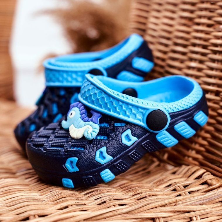 Lasten tohvelit Vaahto Crocs Black Seahorse Casper musta sininen 1