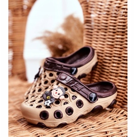 Lasten tohvelit Vaahto Crocs Brown Monkey Footballler ruskea 1