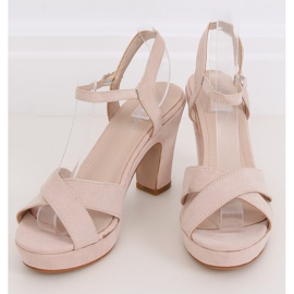 Sandaalit beigellä postilla NS033P Beige 1