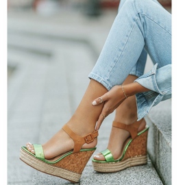 Vihreät espadrilles -kiilasandaalit VB76063 beige 2