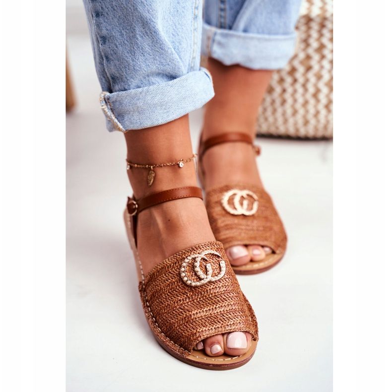 Ruskeat naisten litteät sandaalit Lu Boo punottu Felicia 2