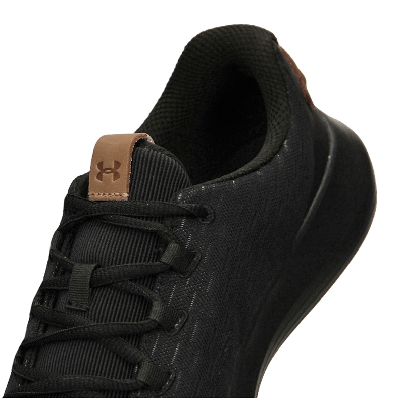 Under Armour Ripple Eleveted M 3021651-002 musta 1