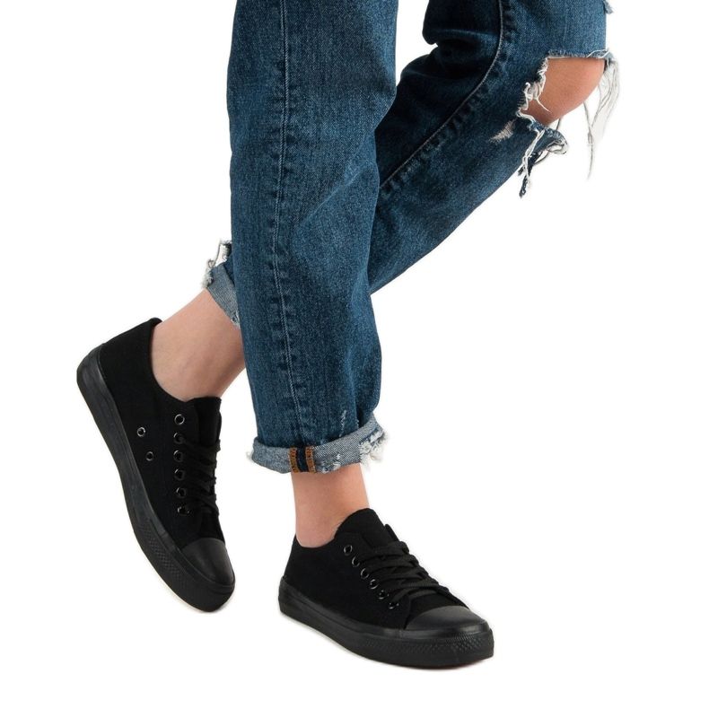 SHELOVET Mustat lenkkarit 1