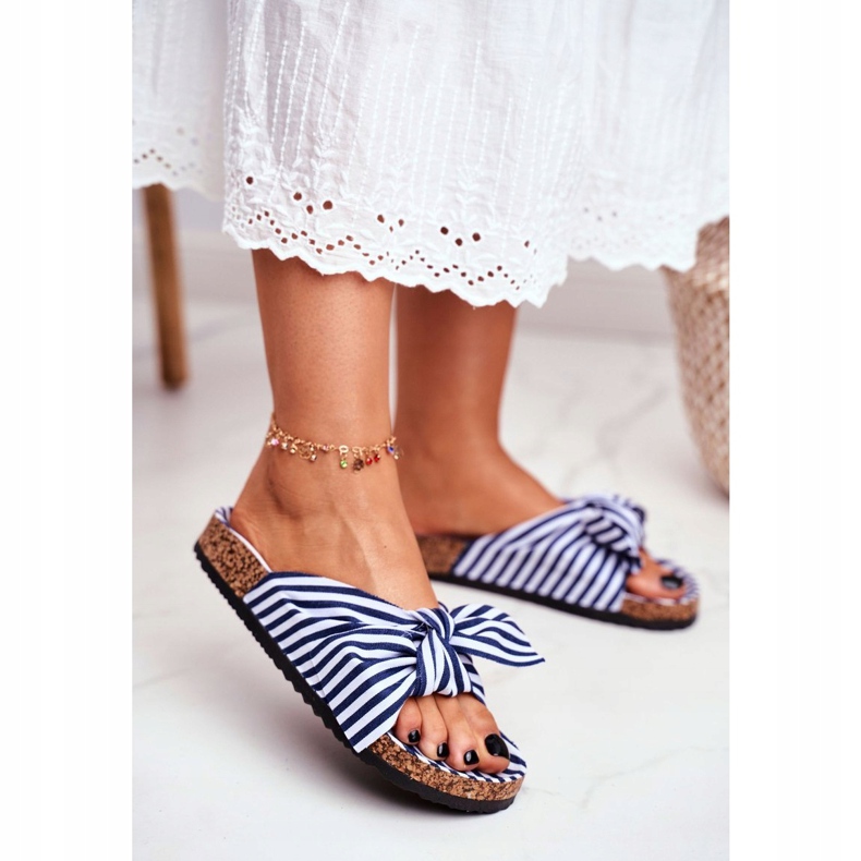 BUGO Naisten tossut, joissa pin-up rusetit laivastonsininen Verrone valkoinen 1