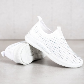 SHELOVET Valkoiset kengät kristalleilla valkoinen 2