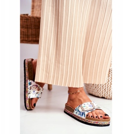 Naisten tossut Big Star Metallic Pattern DD274127 valkoinen 2