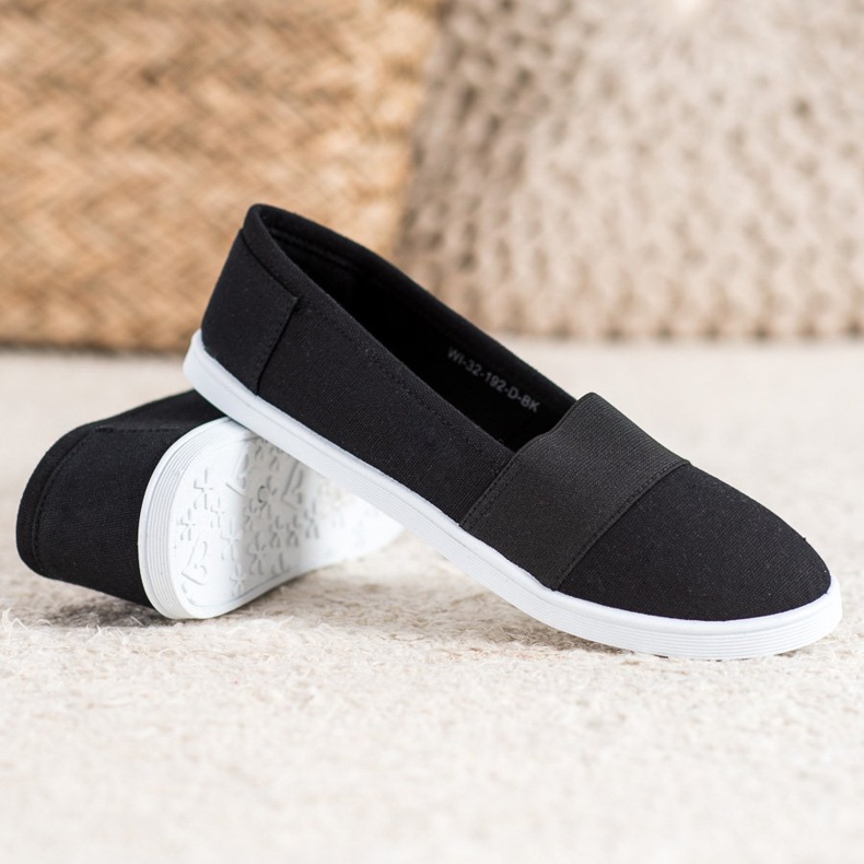 SHELOVET Slip-on lenkkarit musta 2