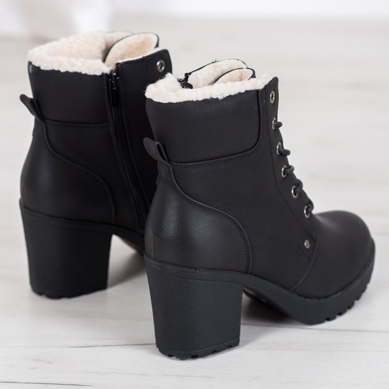 J. Star Rento saappaat solmioilla musta 1