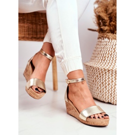 PS1 Naisten sandaalit Wedge Gold MarryMe kultainen 2