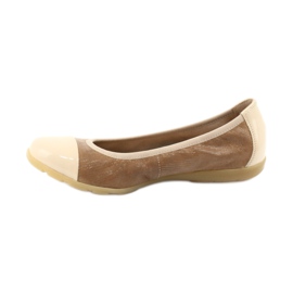 Naisten Caprice ballerinat 22152 nahkaa beige 1