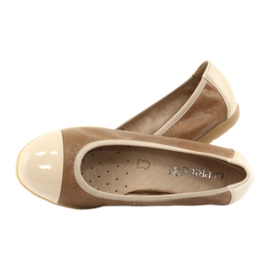 Naisten Caprice ballerinat 22152 nahkaa beige 4