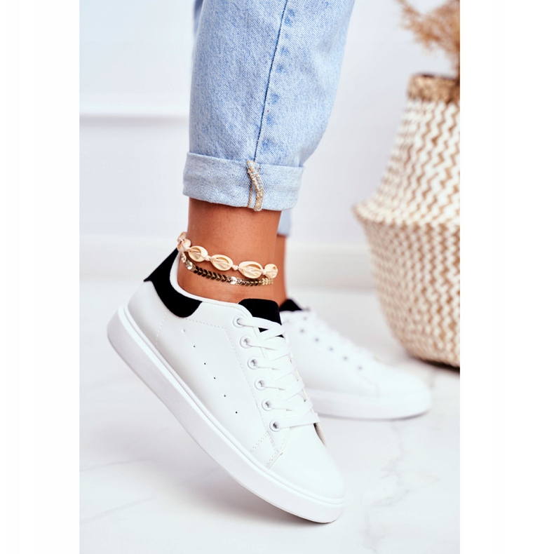 PS1 Naisten urheilukengät, valkoiset ja musta kantapää Milly valkoinen 2