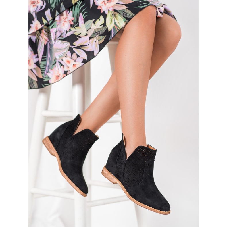 Bella Paris Klassiset mustat lehmityttö 2