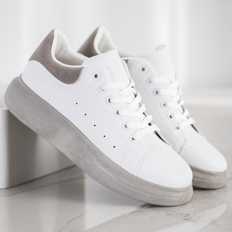 SHELOVET Tennarit harmaalla alustalla valkoinen 2