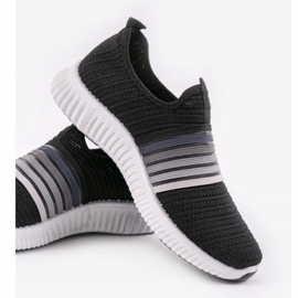 Mustat, liukuvat urheilukengät TL502 2