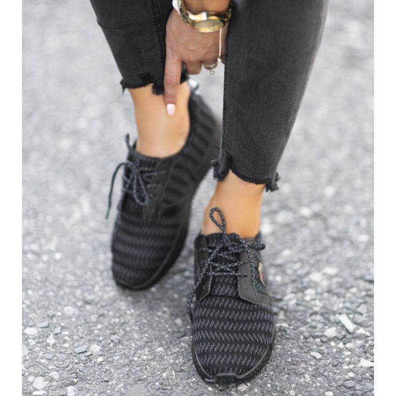 Mustat PH-16 kevyet urheilukengät 1