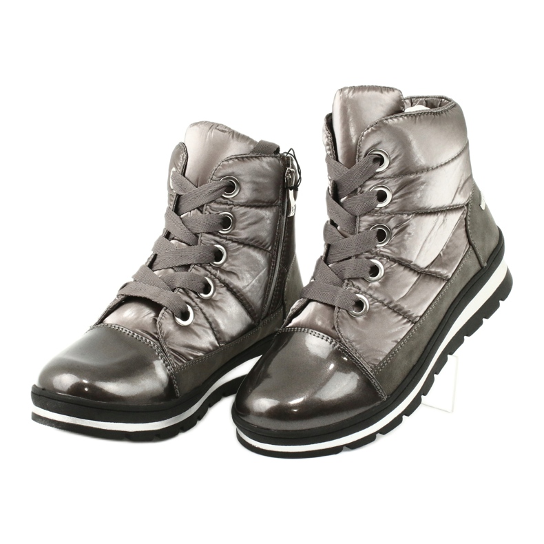 Ruskeat lumisaappaat, Caprice 26212 -kalvo 2