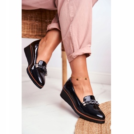 Vinceza Naisten mustat mokkasiinit lakattu Abba -kiilalla 2