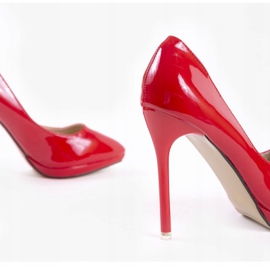 Punaiset klassiset nastat 0108-5 punainen 2