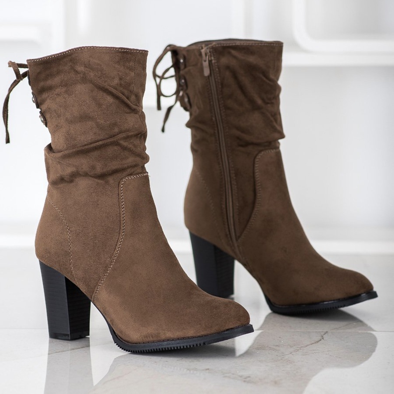 J. Star Korkeat ruskeat saappaat 1