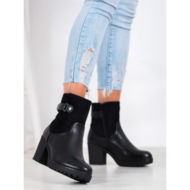 J. Star Lämpimät saappaat postissa musta 1