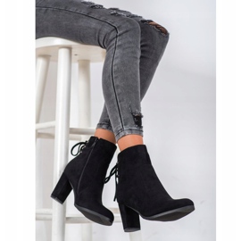 Sidotut saappaat VINCEZA -postissa musta 1