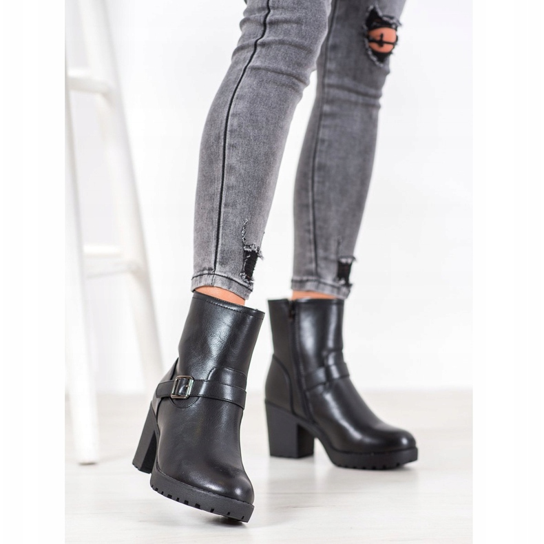 J. Star Muodikkaat saappaat lavalla musta 1