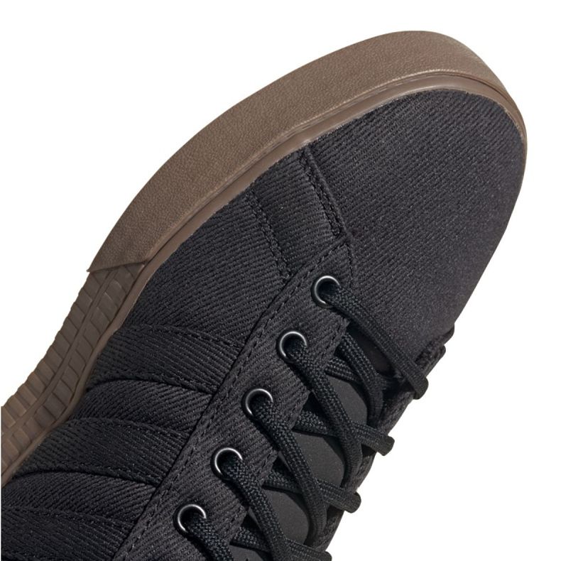 Adidas Daily 3.0 M FW7046 musta 1