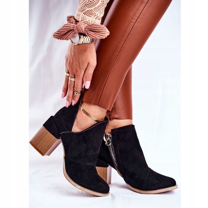 MSMG Naisten saappaat kantapäässä musta Meliori -leikkaus 2