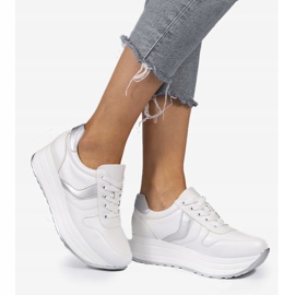 Valkoiset urheilukengät, BK-20 lenkkarit valkoinen 2