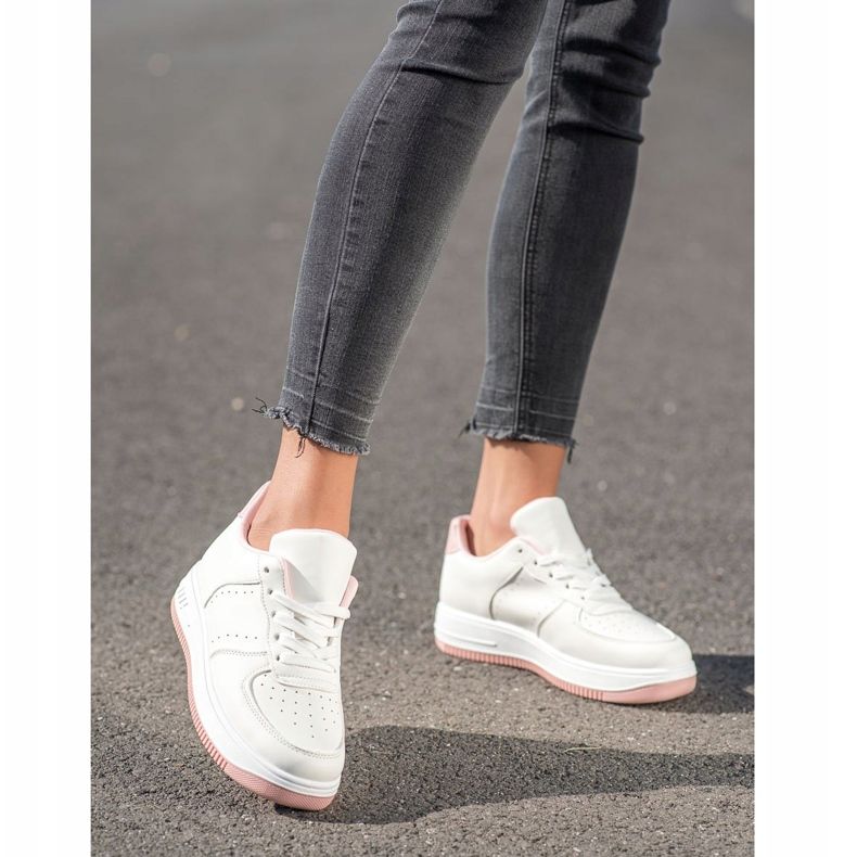 SHELOVET Tennarit alustalla valkoinen 1