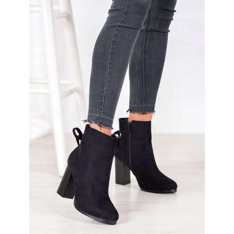 Goodin Saappaat koristeellisella sidonnalla musta 2