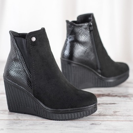 Goodin Kiilakengät musta 1