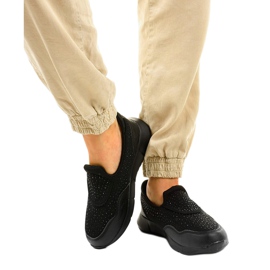 Mustat B84-liukuvat urheilukengät 1