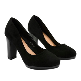 Mustat pumput LEI-69-pylväässä 2