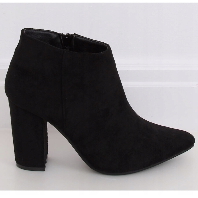 Kengät pylvässä musta G-7668 musta 1