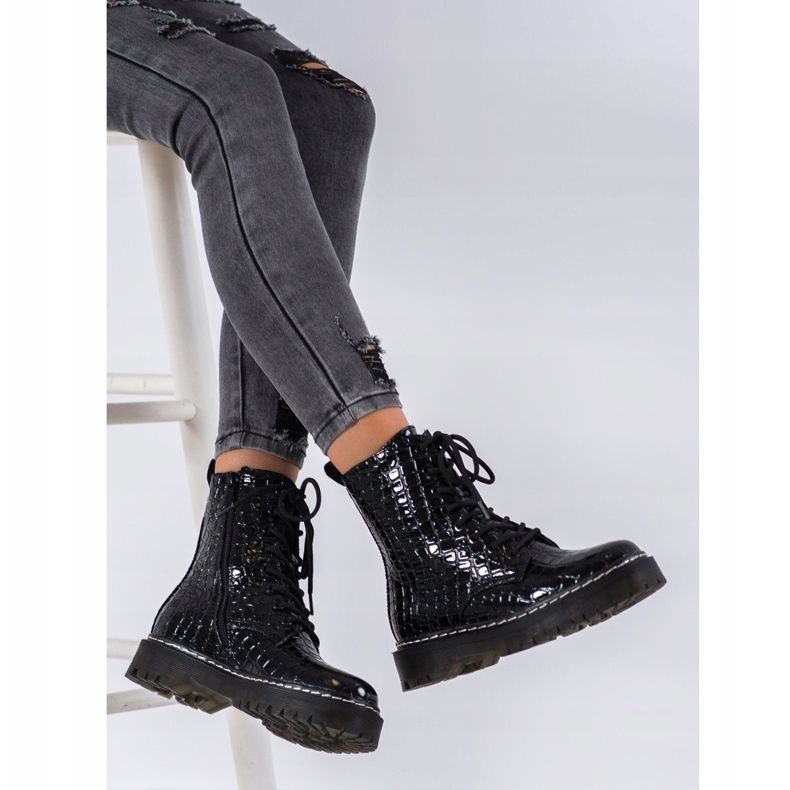 SHELOVET Saappaat kuvioinnilla musta 1