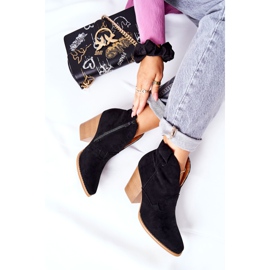 MSMG Naisten saappaat kantapäässä musta Meronet 1