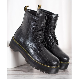 Seastar Työntekijät alustalla musta 1