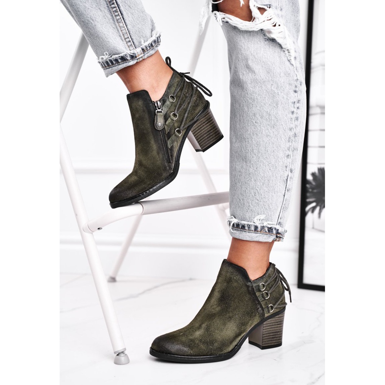 Naisten saappaat kantapäässä Maciejka Kevätnahka oliivi 04812-24 vihreä 2